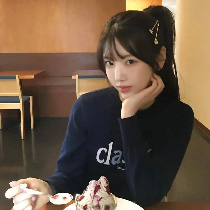 美人与流血事件 海报